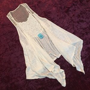 Lightweight flowy vest